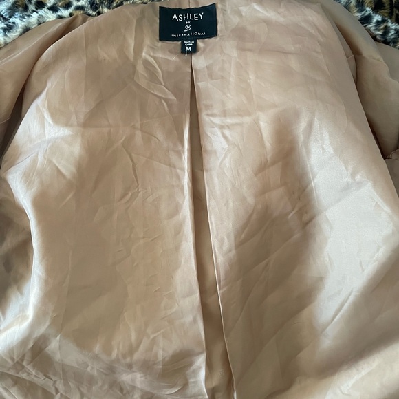 Ashley by 26 International Leopard Coat - Picture 6 of 8